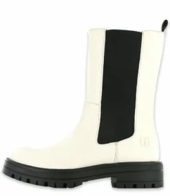 Boots Off White