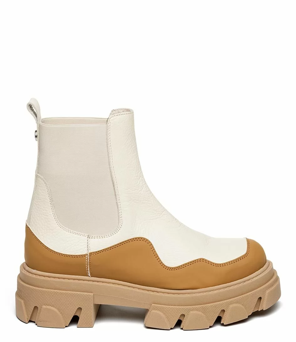 Steve Madden Merilyn Bootie Bone Gum